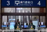 News Wrap: China closes off Wuhan to limit spread of virus