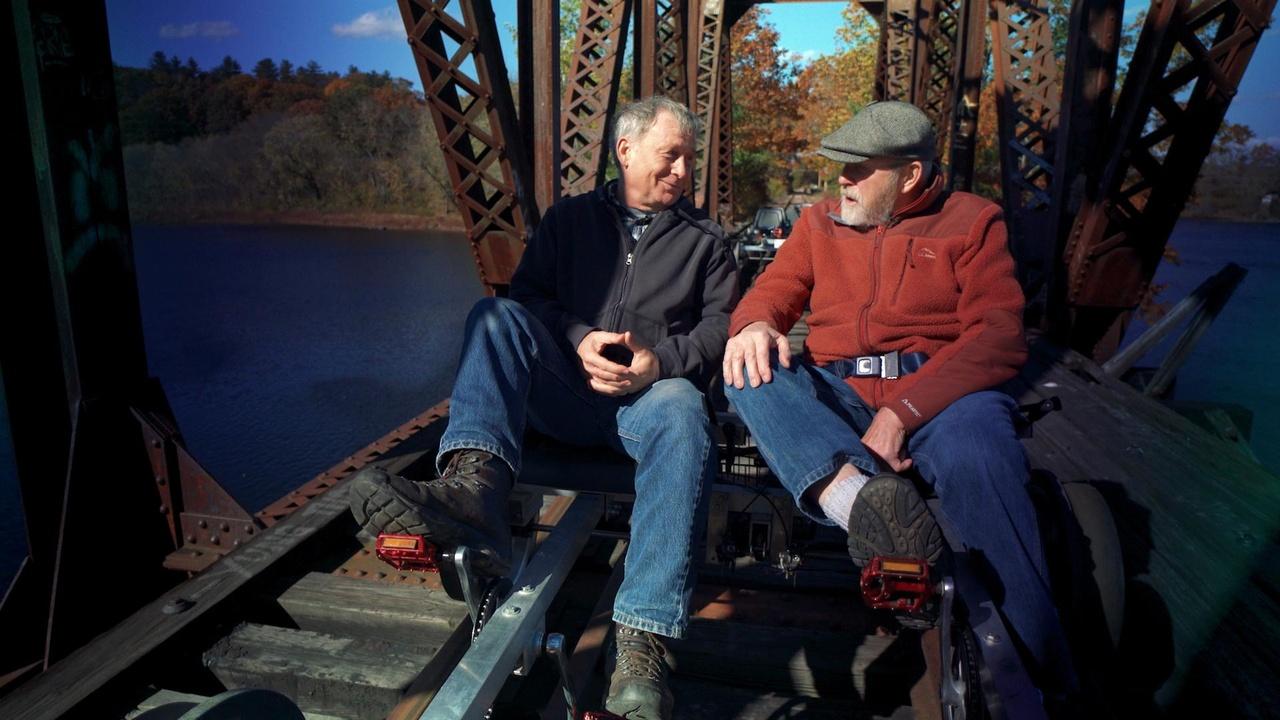 Windows to the Wild | Scenic Railriders - Wild Moments