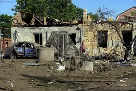 News Wrap: Russia continues barrage on Ukraine's cities