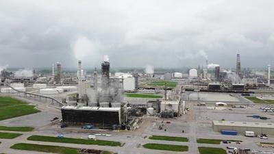 Study links petrochemical plants to poor birth outcomes