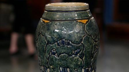 Video thumbnail: Antiques Roadshow Appraisal: Newcomb College Vase, ca. 1908