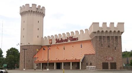 Medieval Times workers vote to unionize