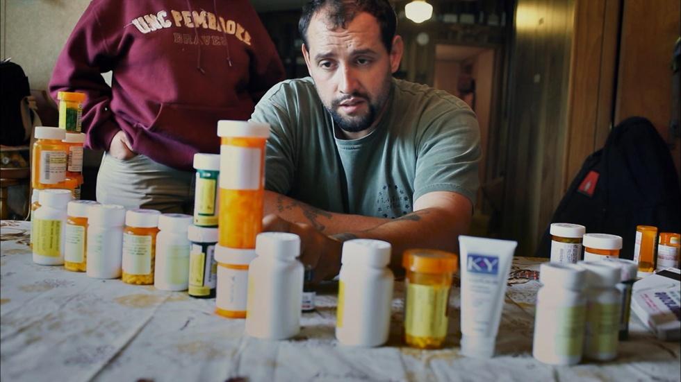 Farmer/Veteran - My "I Don't Kill People" Pills - Clip image