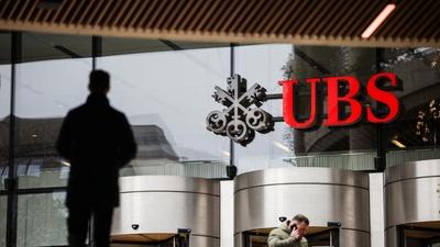 Can banking takeovers and rescues stabilize the markets?