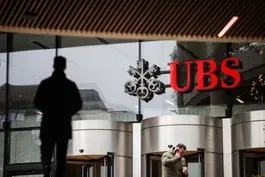 Can banking takeovers and rescues stabilize the markets?