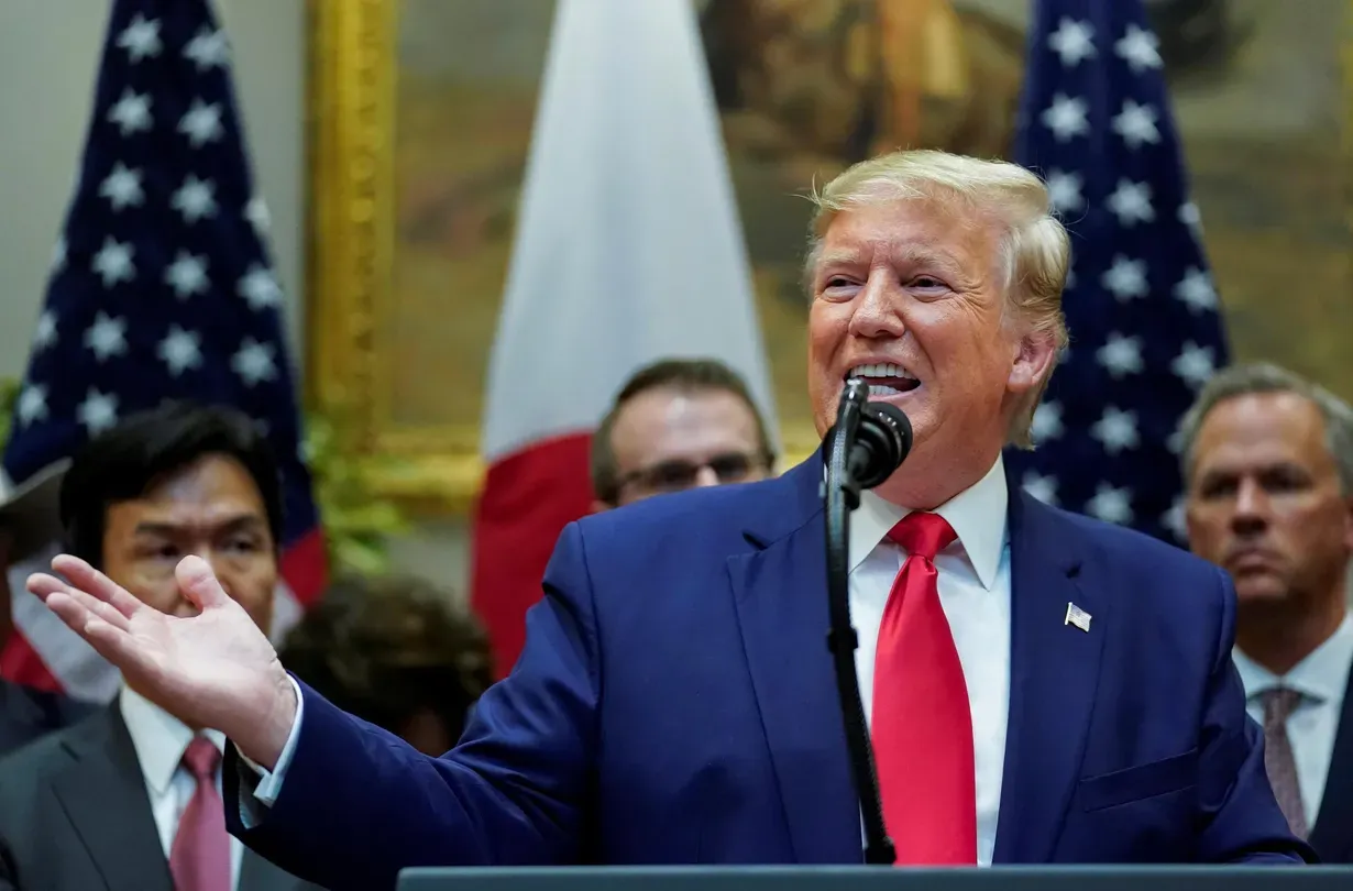October 8, 2019 - PBS NewsHour full episode
