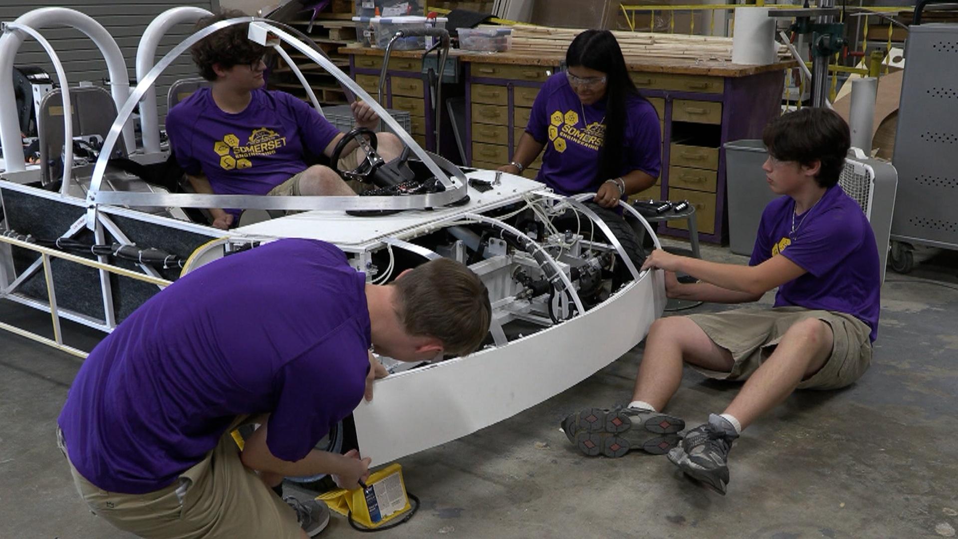 Students Building Solar Car for National Competition