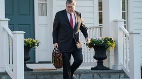Video thumbnail: PBS NewsHour GOP celebrates Barr summary as Democrats demand full report