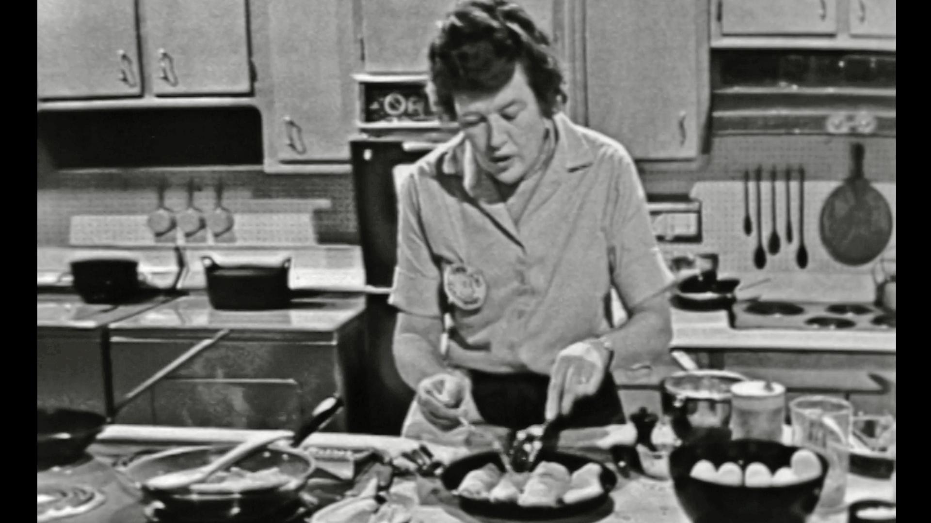 The French Chef Omelette Pan X Julia Child - Curated Cook