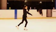 MAKO SHOWS A SKATING LUNGE!