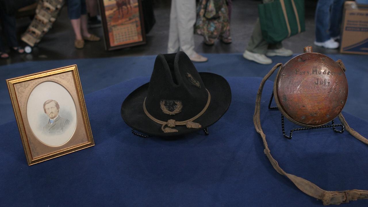 Antiques Roadshow | Appraisal: Confederate Canteen & Union Veteran Hat