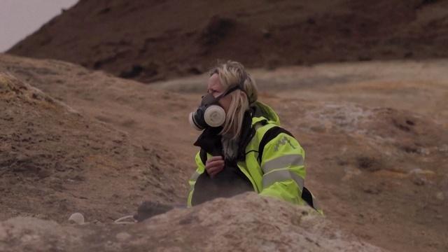 Scientists study effect of melting glaciers on volcanoes