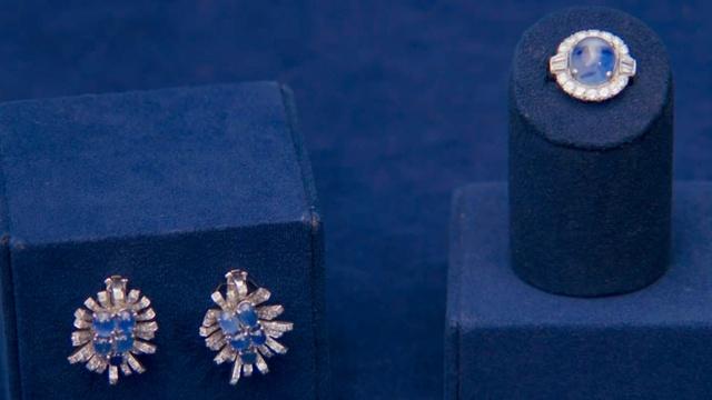 Antiques Roadshow | Appraisal: Diamond & Star Sapphire Jewelry, ca. 1940