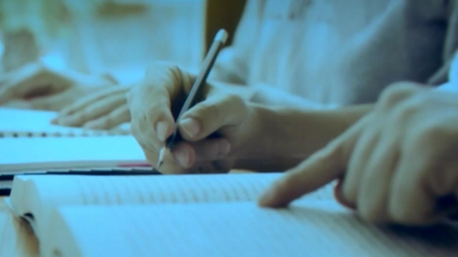 Auditor's Report Finds 'Inefficiencies' in KDE