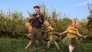 Preview Episode 1: Honeybees