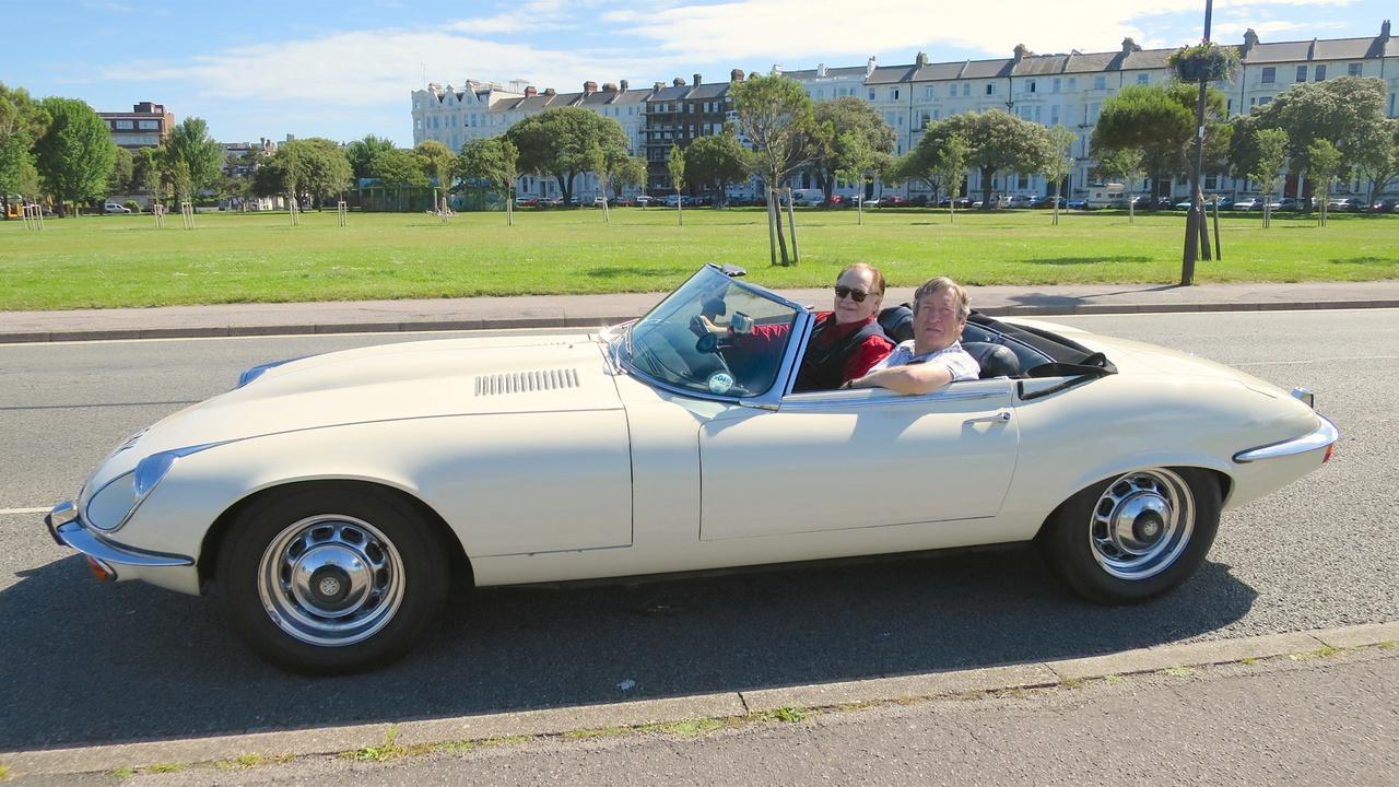 Celebrity Antiques Road Trip | Brian Cox CBE and Philip Jackson