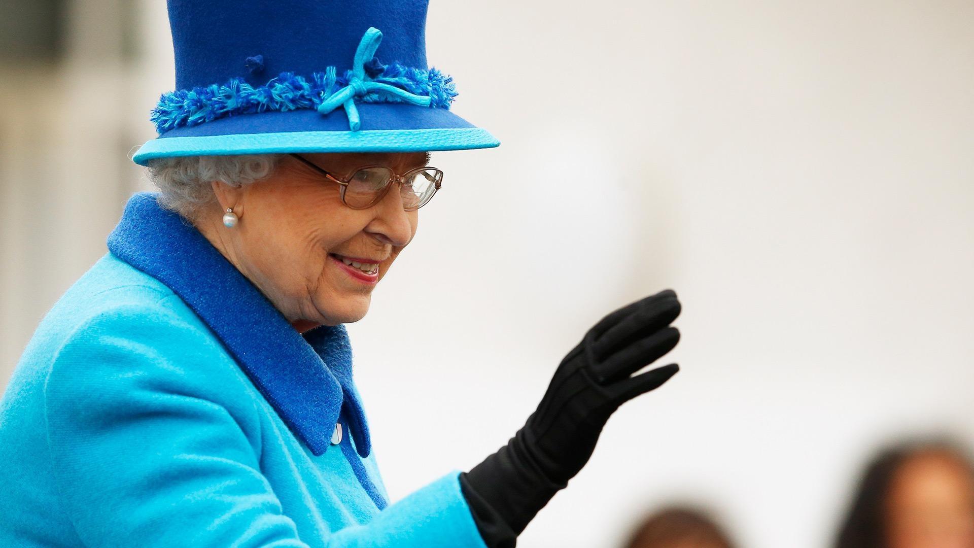 Photos: Queen Elizabeth at 90 - WTOP News