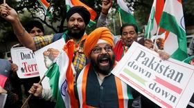 Video thumbnail: PBS NewsHour Why Kashmir remains an open wound between India, Pakistan