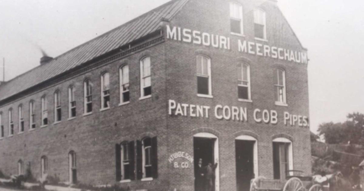 Living St. Louis Corn Cob Pipes PBS