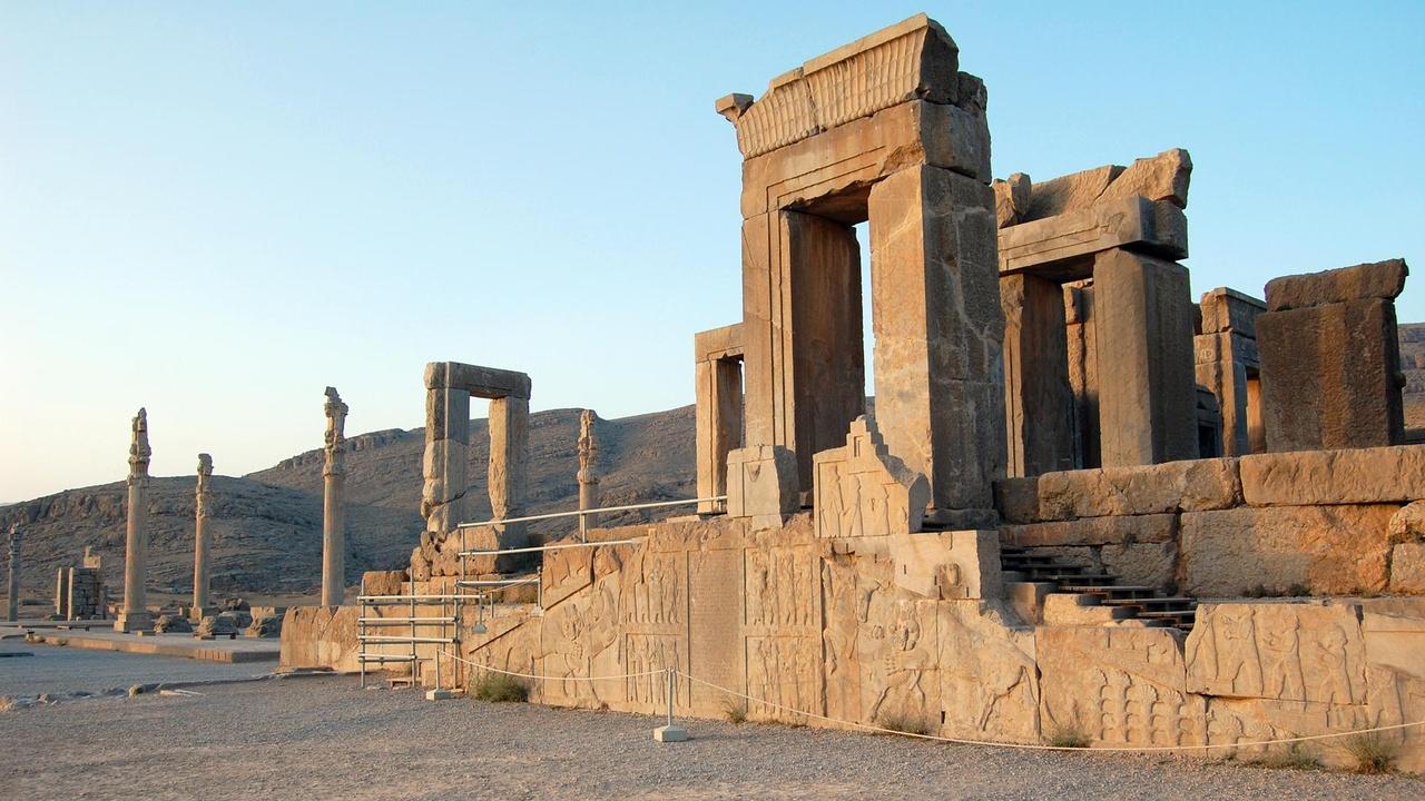 Rick Steves' Europe Iran's Historic Capitals airing Fri, Oct 16 10:00 am