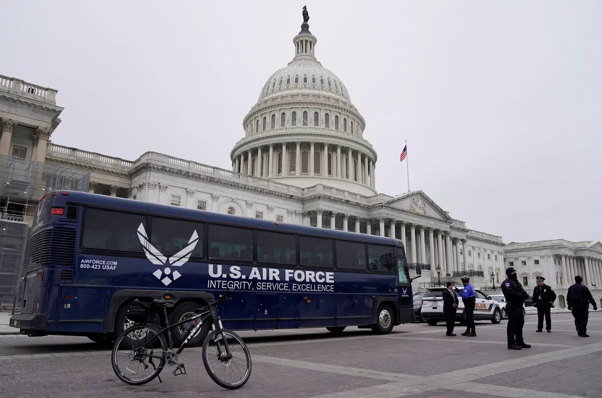 January 17, 2019 - PBS NewsHour full episode