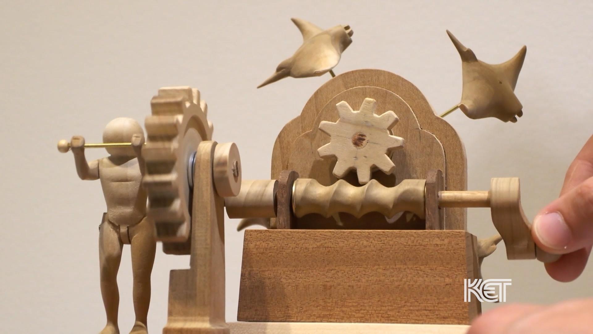 Kentucky Artist Uses Mechanical Engineering Skills to Make Art