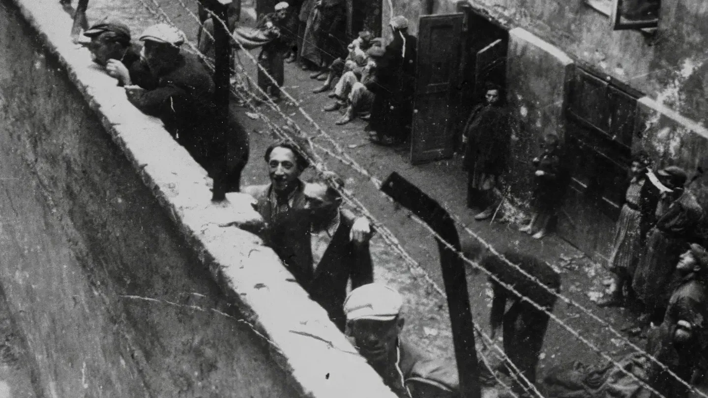 Resistance They Fought Back The Warsaw Ghetto Uprising PBS
