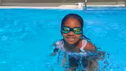 JORDYN AND JADA GO SWIMMING!
