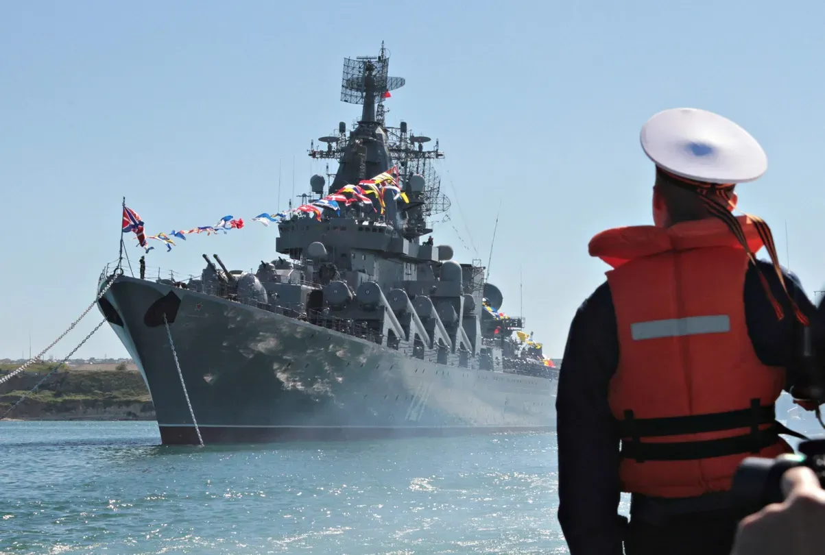 News Wrap: Russian warship 'Moskva' sinks in the Black Sea