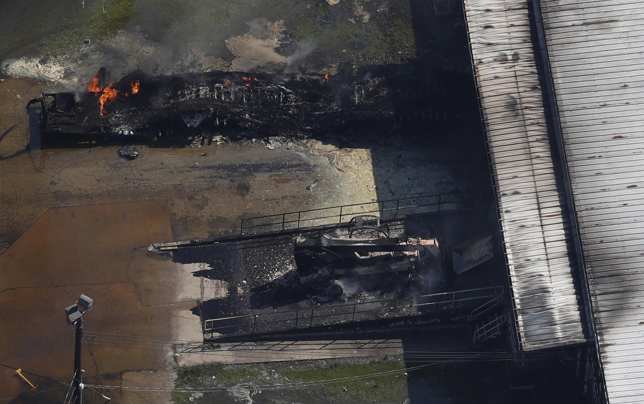Destruction in Houston raises chemical health concerns