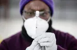 U.S. reaches a million COVID deaths amid deadlock on funding