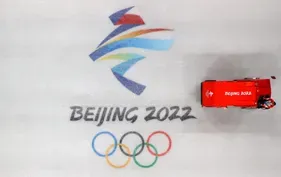 News Wrap: Olympics organizers try to allay COVID fears