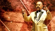 Oscar D’León sings “Alma Llanera”