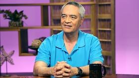 Video thumbnail: Long Story Short with Leslie Wilcox Dr. Elliot Kalauawa