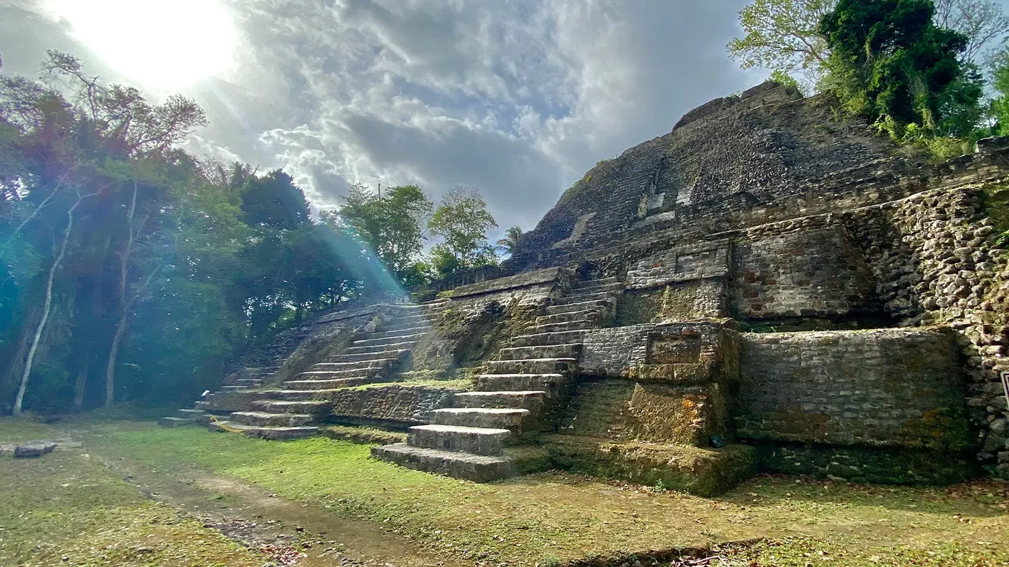 Ancient Maya Metropolis