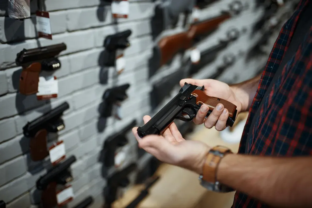 Preview: Guns