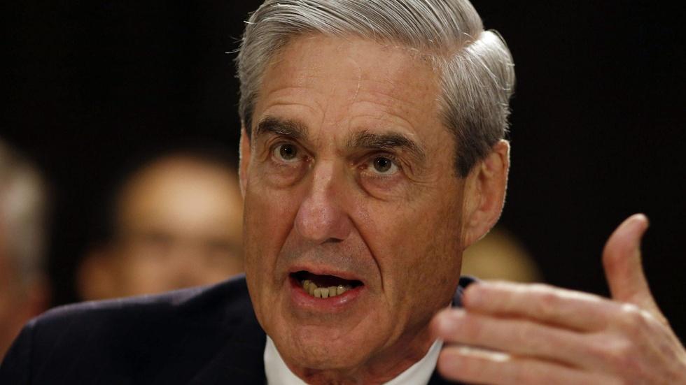 News Wrap: Trump reportedly sent Mueller private messages image