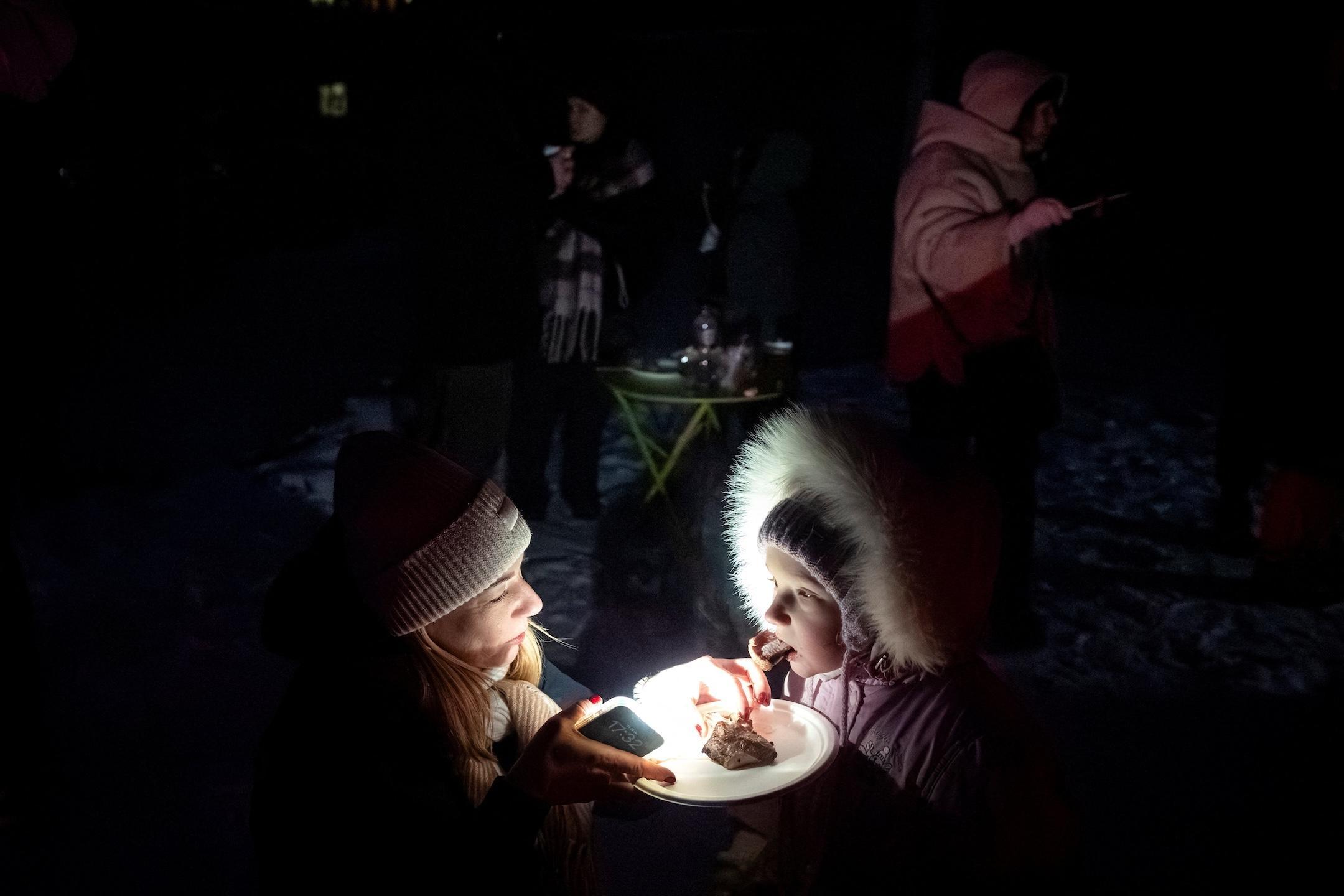 Ukrainians face brutal cold without heat after Russian attacks on energy grid