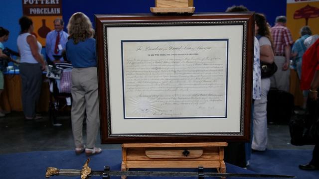 Antiques Roadshow | Appraisal: Presentation Sword & Lincoln-signed Appointment