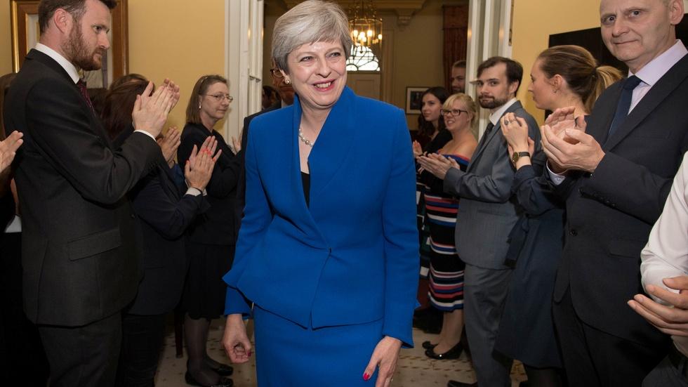 U.K.’s May vows to carry on after election losses image