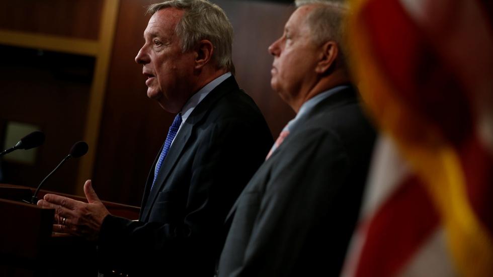 With packed agenda, can Congress pass immigration reform? image