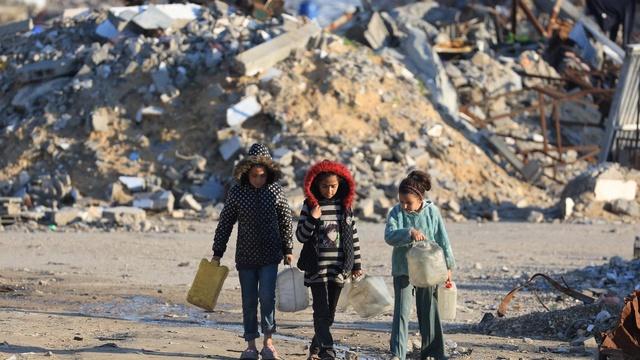 News Wrap: Leaders weigh joining Trump's 'Board of Peace'