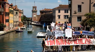 Has Venice become unwelcoming to its inhabitants?
