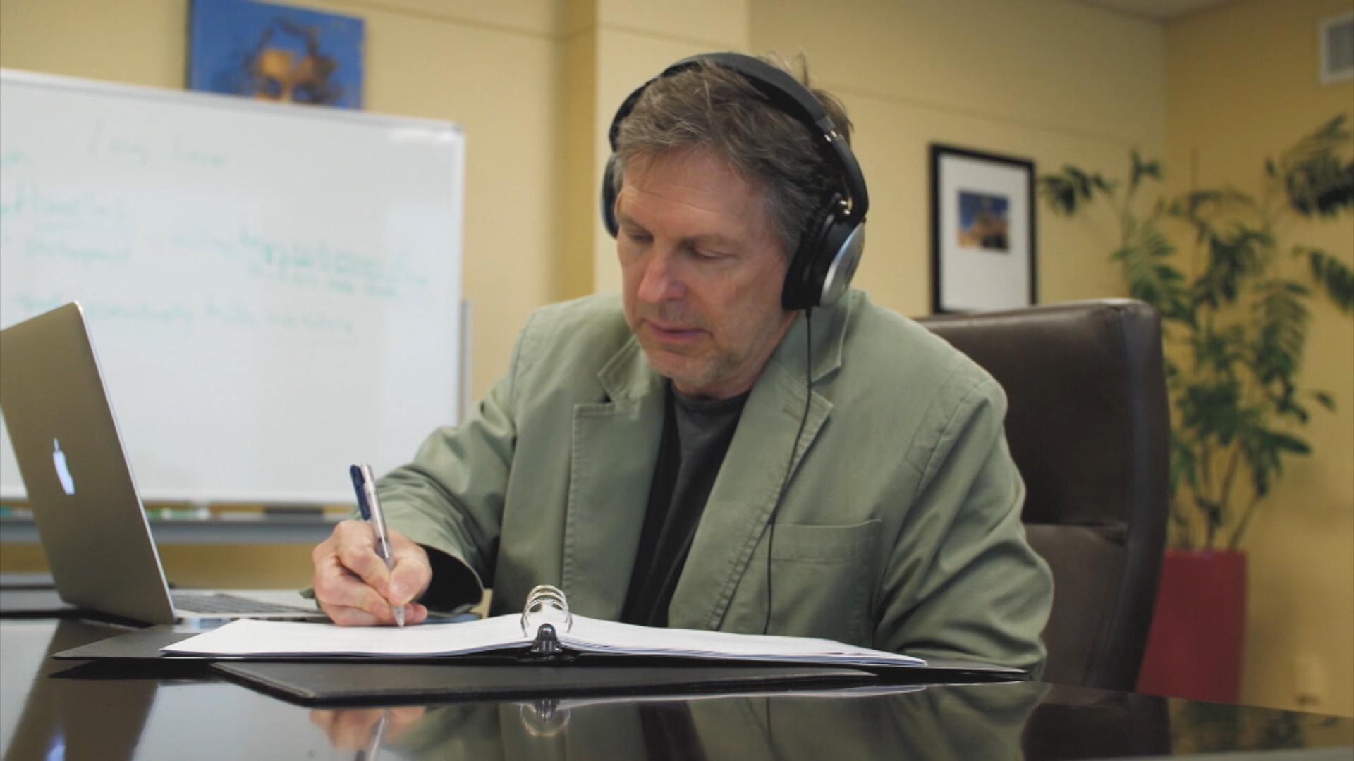 Tim Slover Vision of Virtue | WLIW Arts Beat | THIRTEEN - New York Public Media