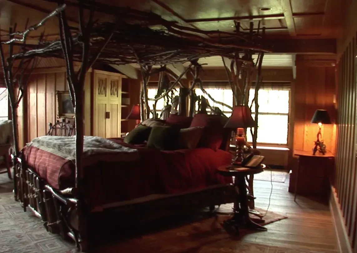 Jay Dawson Rustic Furniture / The Woods Inn