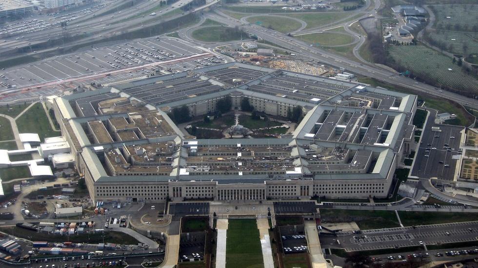 News Wrap: U.S. military stops missile in simulated attack image