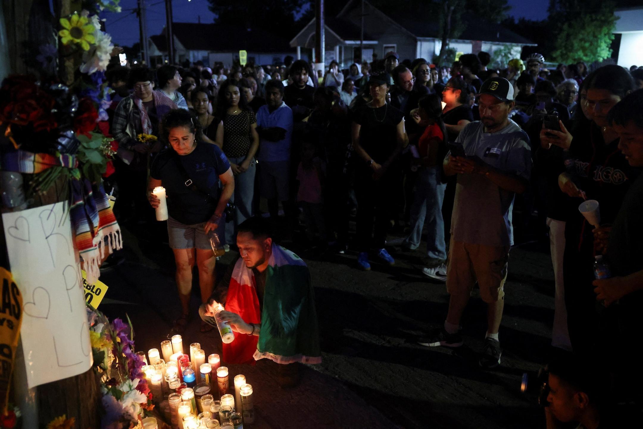 News Wrap: DHS says man killed by ICE was not target of immigration operation