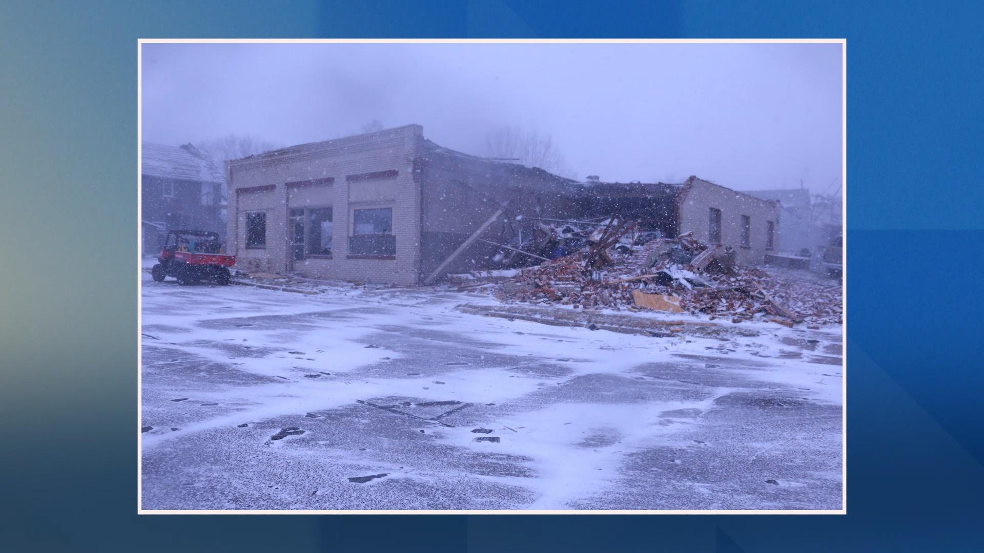 Unseasonable December storms strike Wisconsin