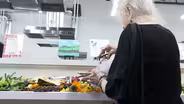 Using Food to Help Patients Thrive