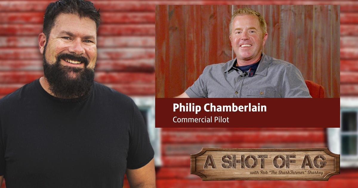 A shot of ag | s03 e41: philip chamberlain | commercial pilot | season 3